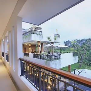 3* Hotel Puri Padma